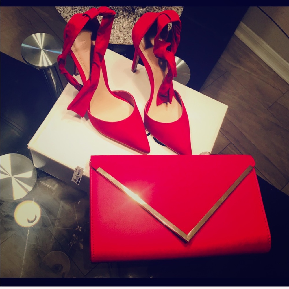 Selling brand new Aldo heels and clotch - Picture 2 of 4